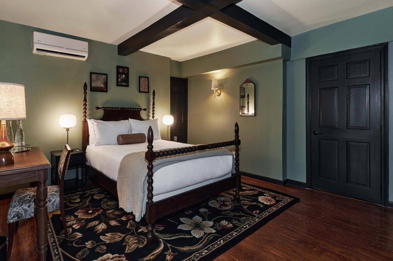 Hotel The Constance By The Lenox Collection Exteriér fotografie