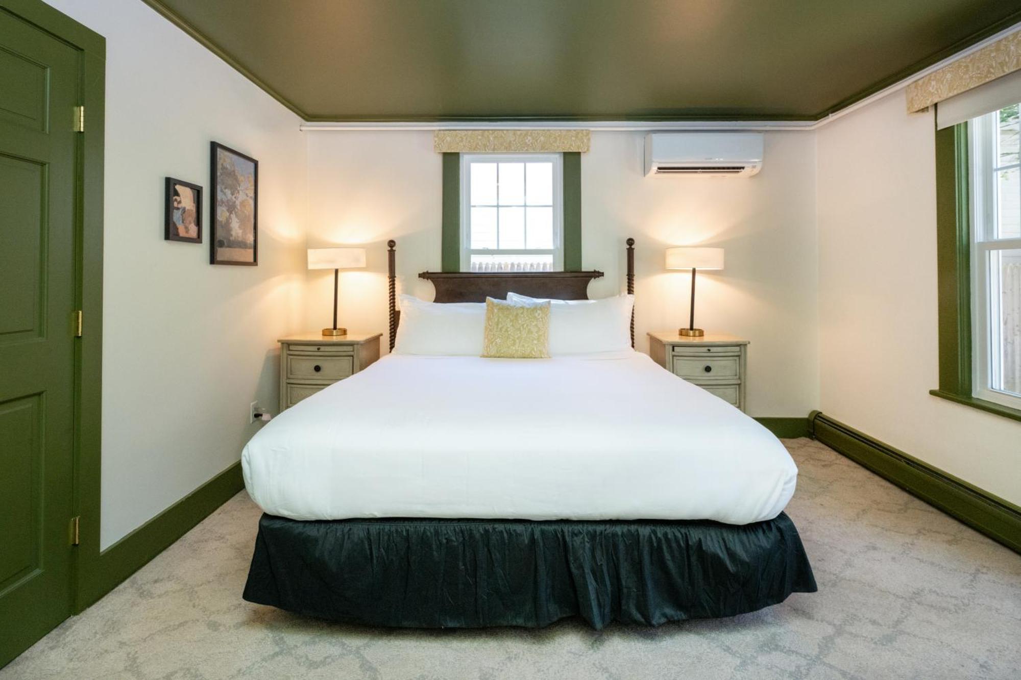Hotel The Constance By The Lenox Collection Exteriér fotografie