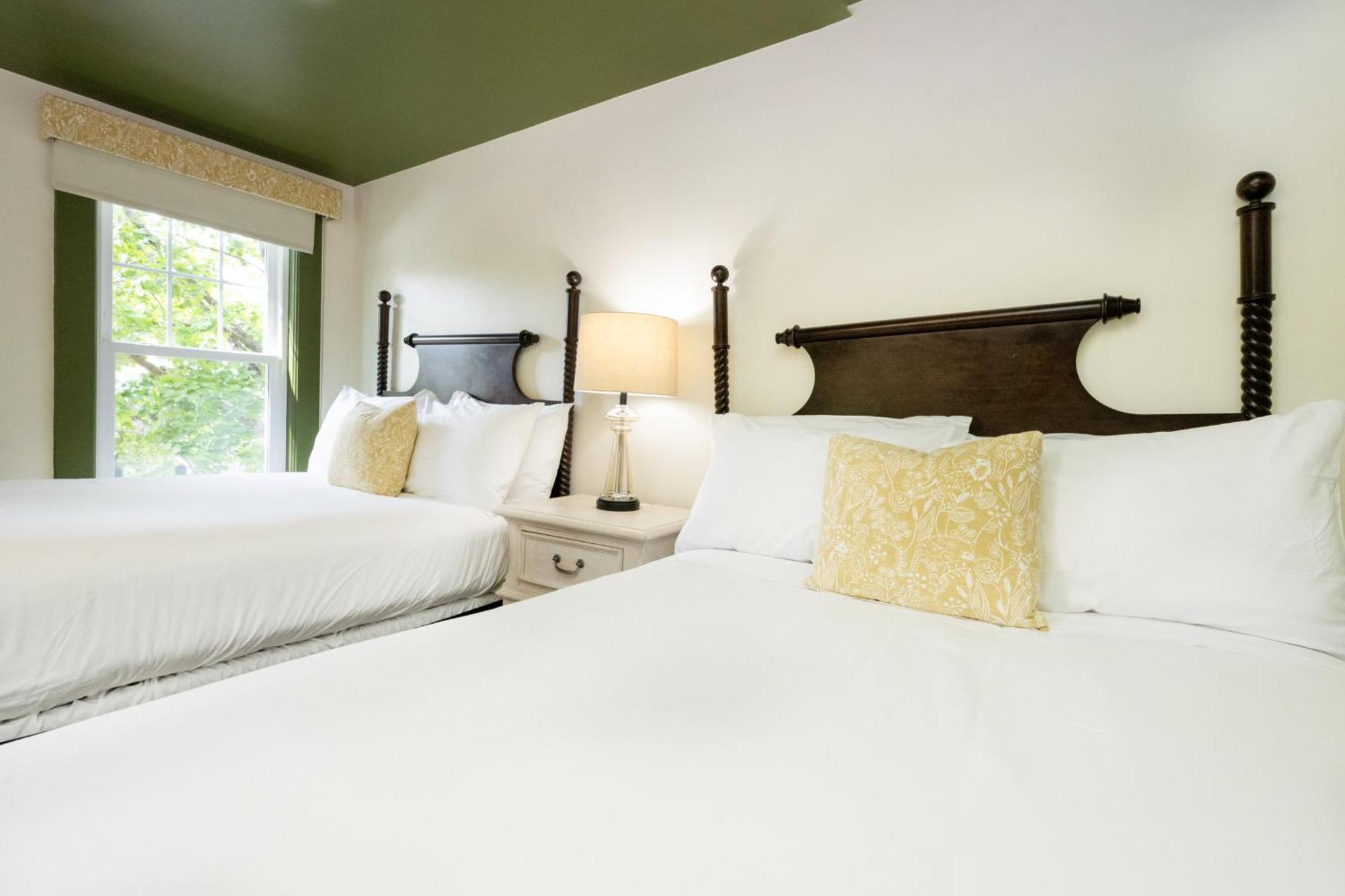 Hotel The Constance By The Lenox Collection Exteriér fotografie