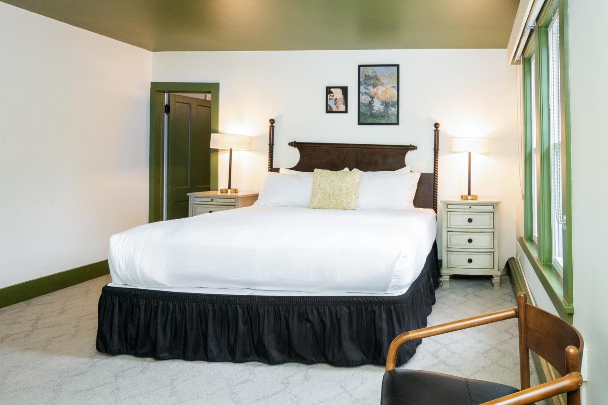 Hotel The Constance By The Lenox Collection Exteriér fotografie